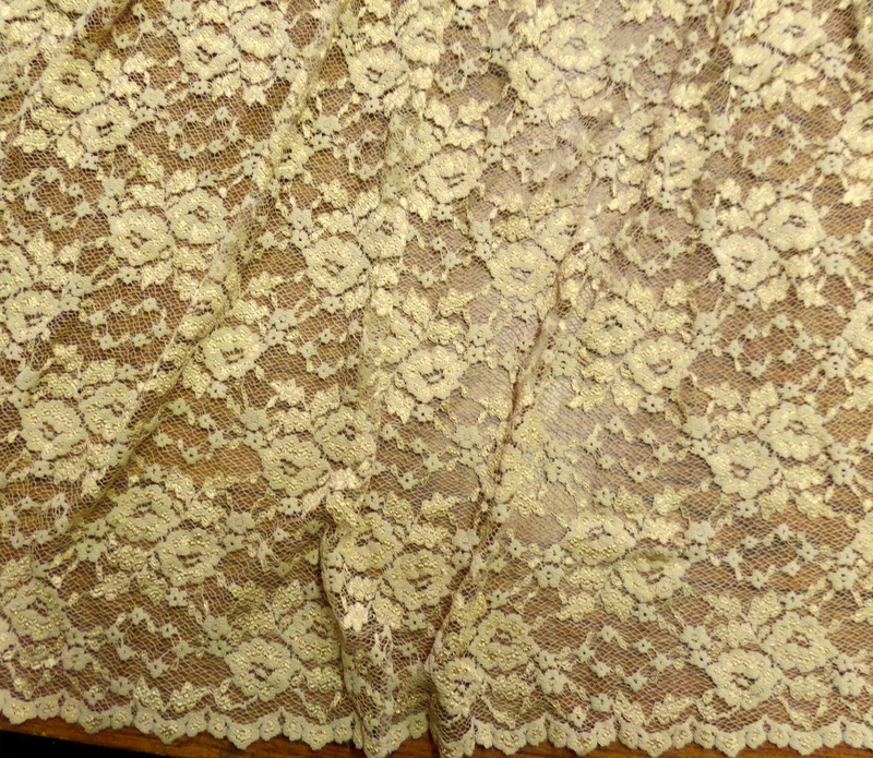 4.Nude Royal Lace